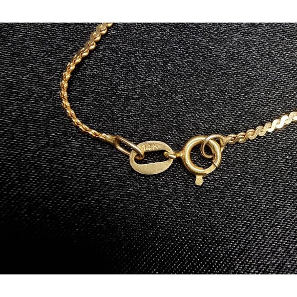 14K Solid Gold Heart Pendant Necklace With Delicate Chain For Women - Picture 7 of 7